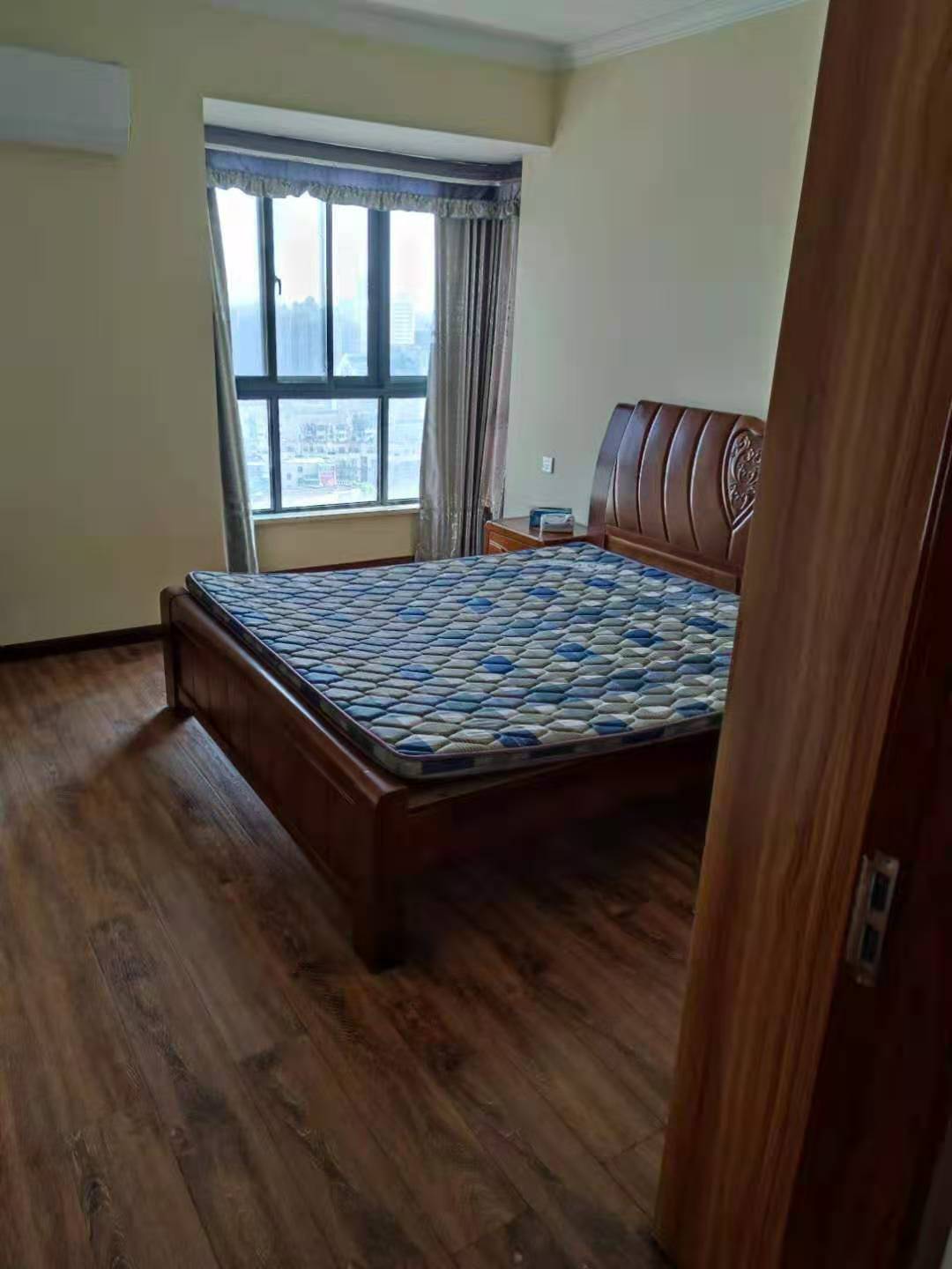 沙市長(zhǎng)港路優(yōu)質(zhì)學(xué)區(qū)房(圖2) 沙市長(zhǎng)港路優(yōu)質(zhì)學(xué)區(qū)房(圖2)