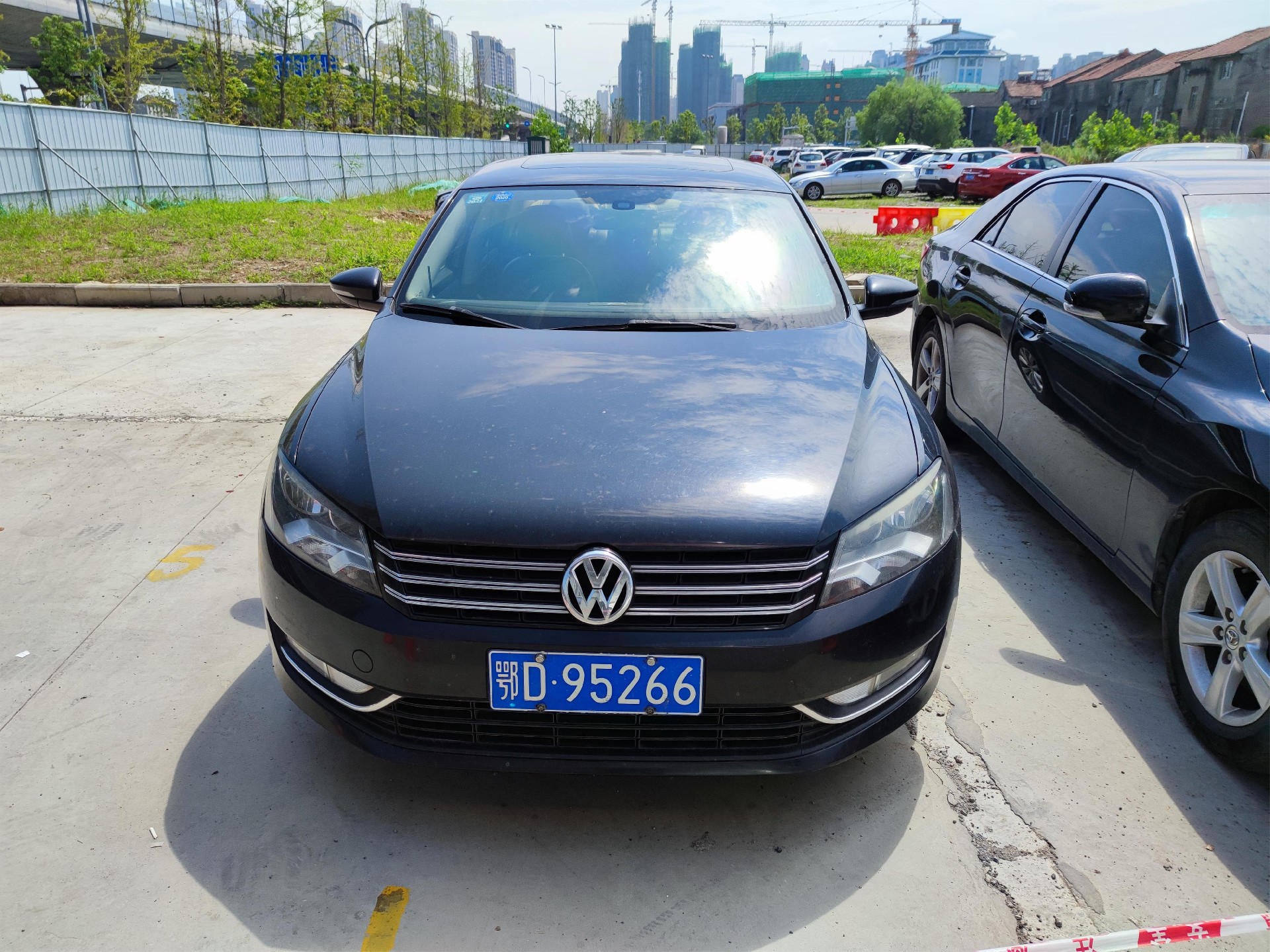 優(yōu)質(zhì)公務(wù)車一批(圖15)