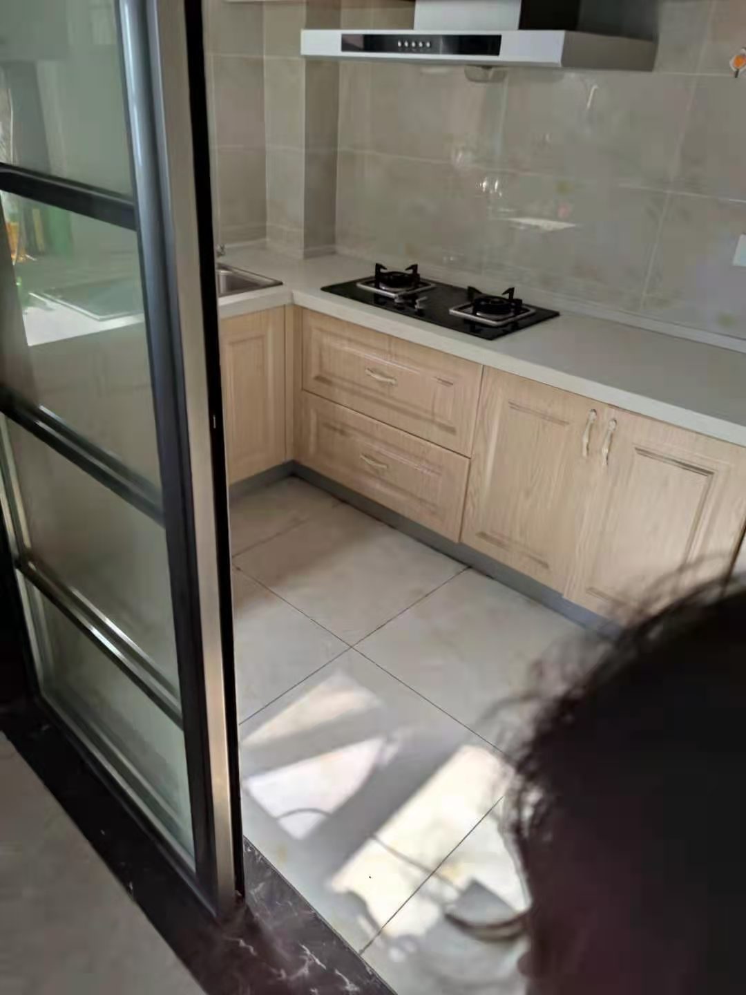 荊州市沙市區(qū)長港路未來馨居小區(qū)5、6、7棟2單元2202號房地產(chǎn)拍賣公告(圖5)