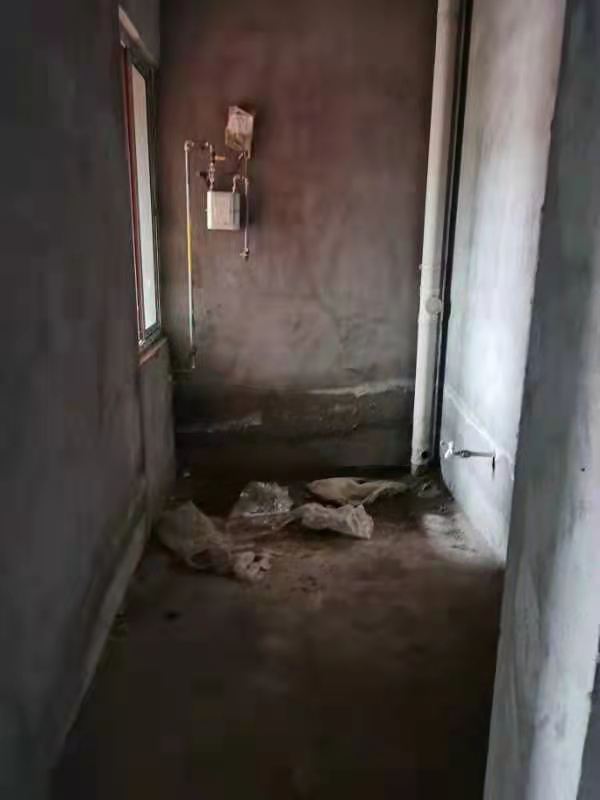 江陵縣“郝穴大市場改造”項(xiàng)目抵稅商品房一批拍賣公告(圖6) 江陵縣“郝穴大市場改造”項(xiàng)目抵稅商品房一批拍賣公告(圖6)