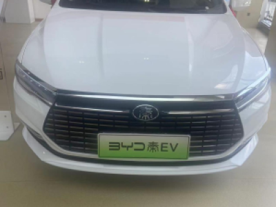 比亞迪秦EV