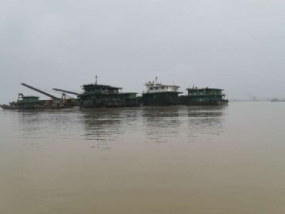 “荊航266”號(hào)自卸砂船